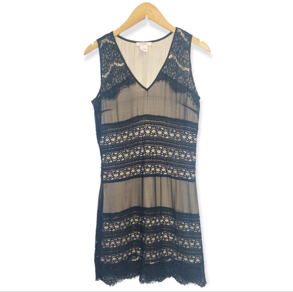 Sundance lace sleeveless v neck Dress - Picture 1 of 5